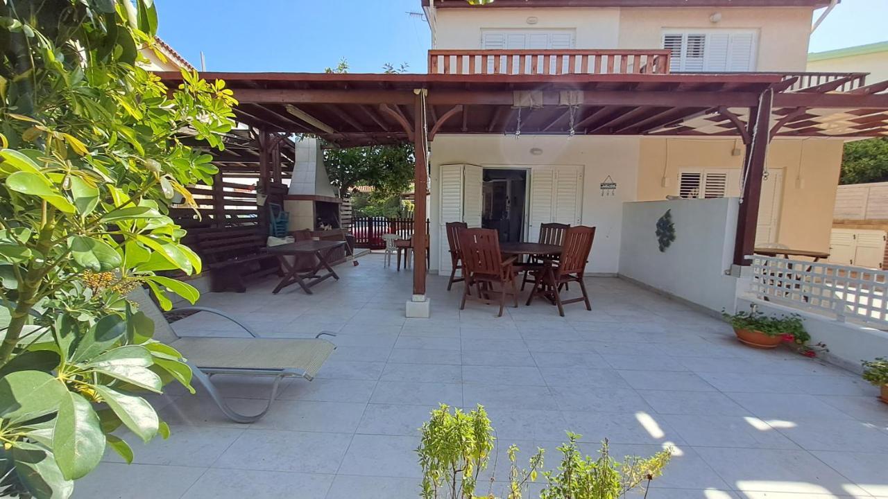 Relaxing Seaside Manors Apartment Larnaca Luaran gambar