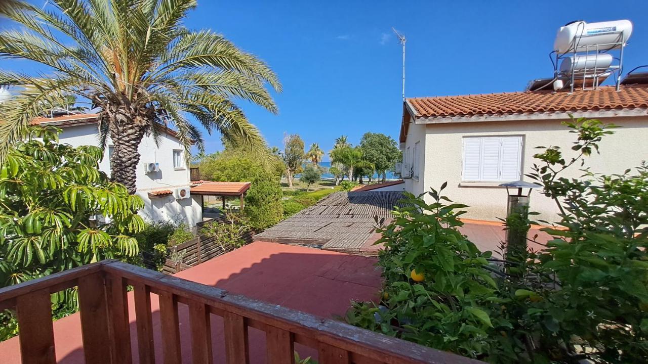 Relaxing Seaside Manors Apartment Larnaca Luaran gambar