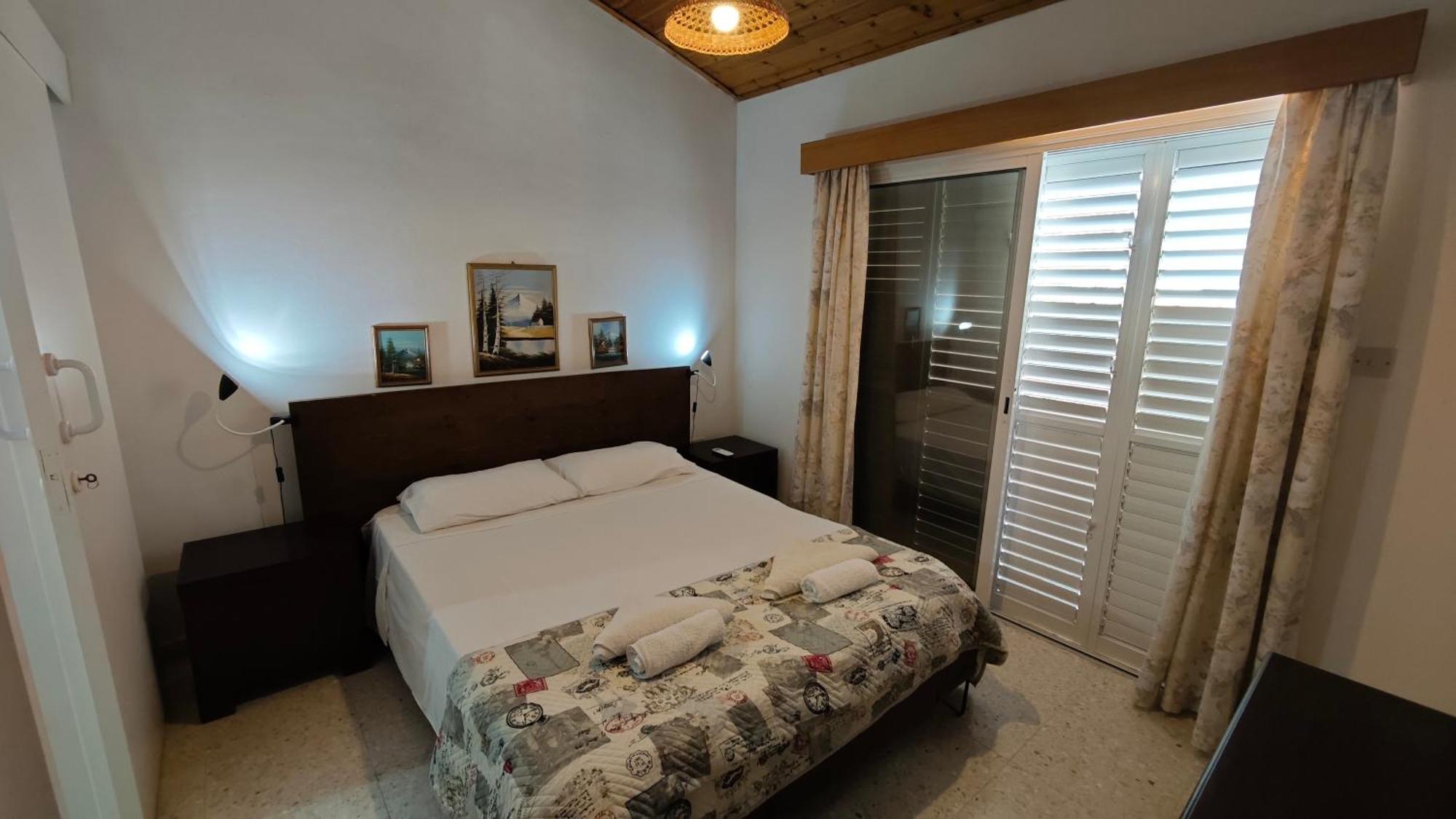 Relaxing Seaside Manors Apartment Larnaca Luaran gambar